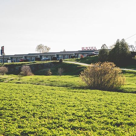 Motel Cap Blanc Камураска Екстериор снимка