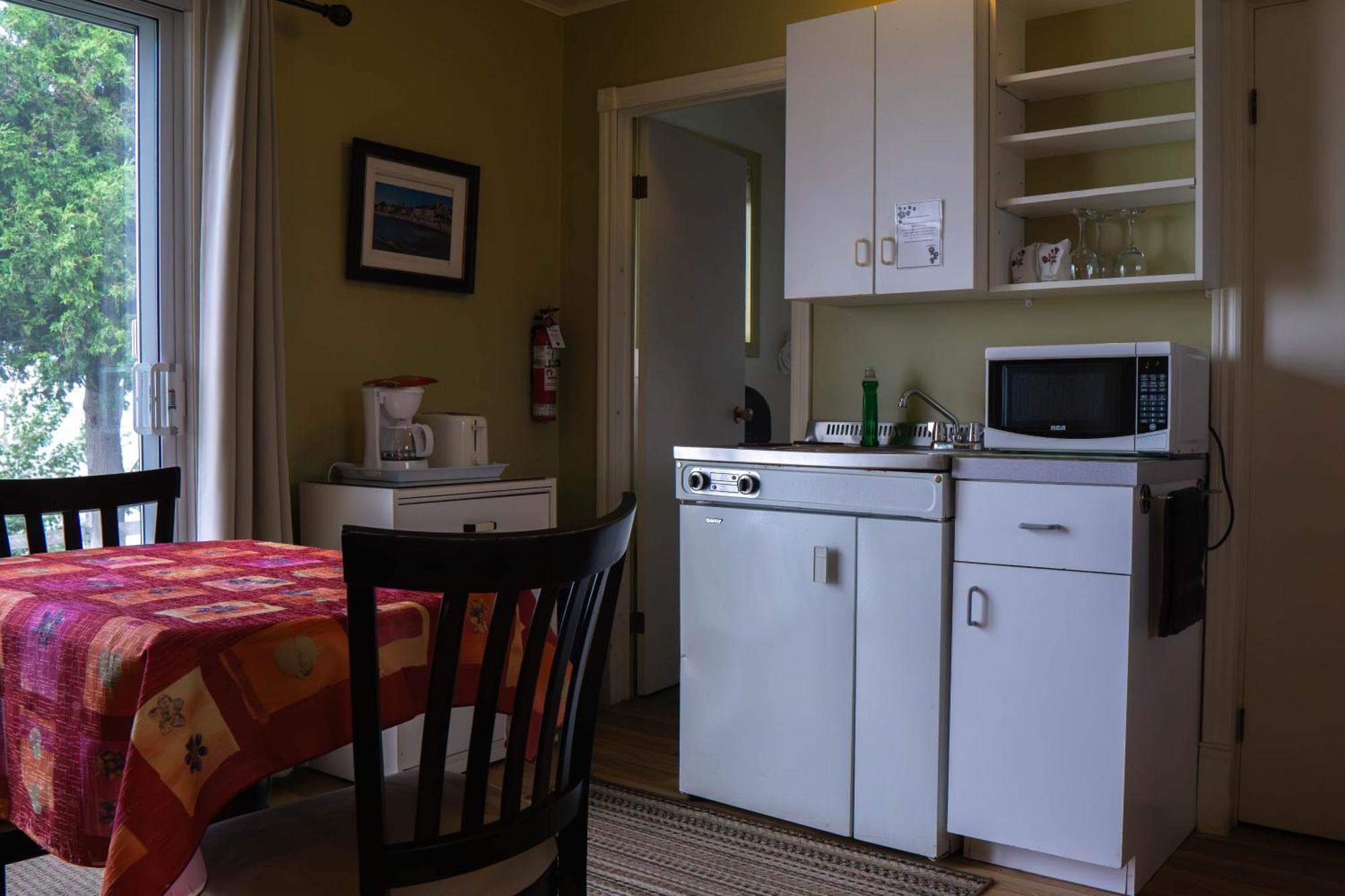 Motel Cap Blanc Камураска Екстериор снимка